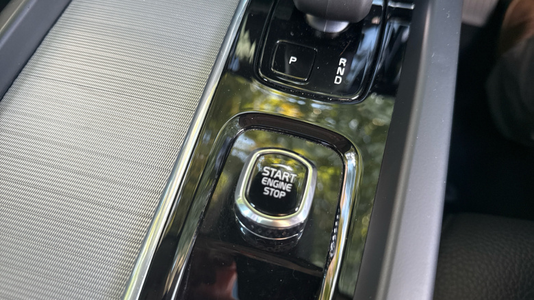 Volvo Xc60 2.0 T6 [350] RC PHEV Core Bright 5dr AWD Gtron Estate